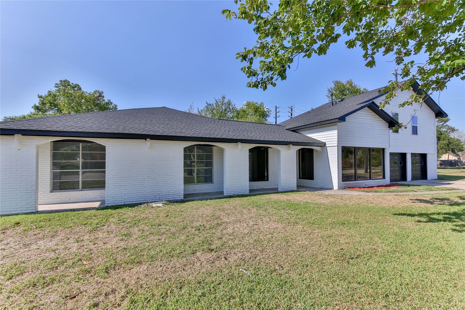 Real estate property located at 1207 E, Harris, La Porte, TX, US