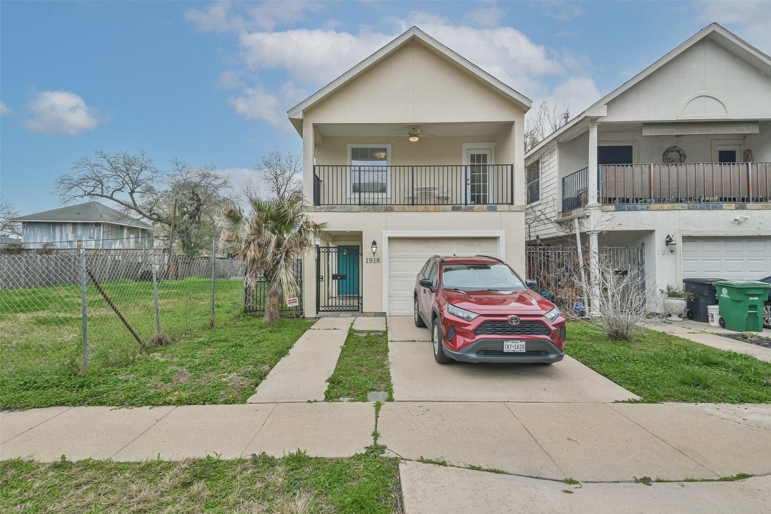Real estate property located at 1918 Mckee, Harris, Cascara, Houston, TX, US