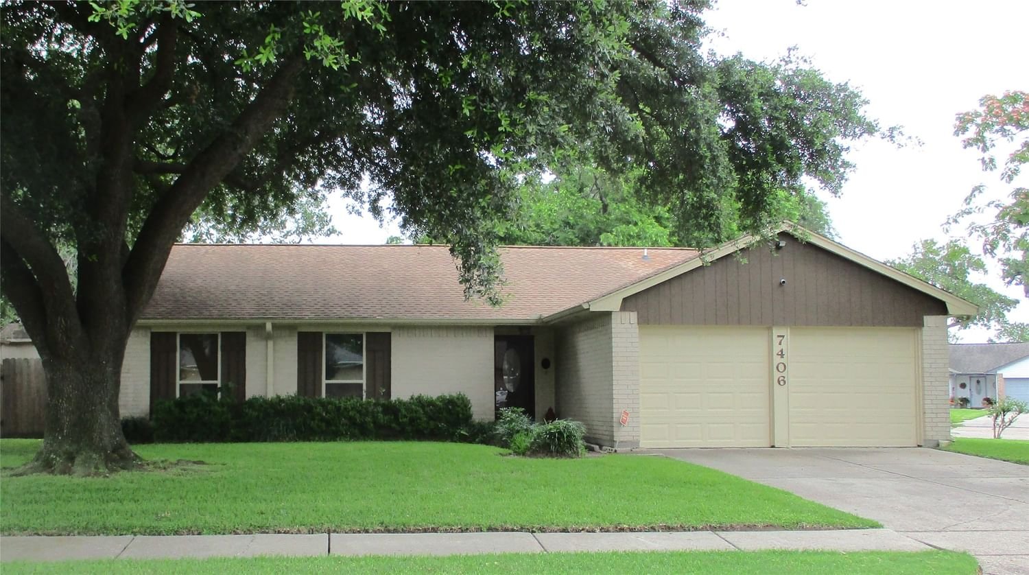 Real estate property located at 7406 Choctaw, Harris, Meadow Lake Sec 01, Baytown, TX, US