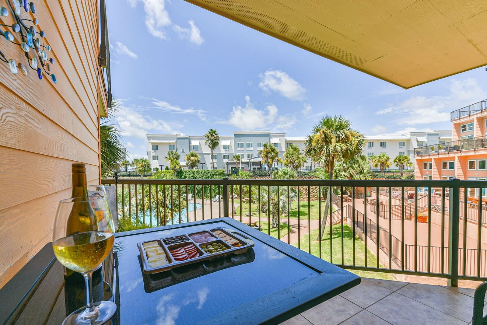 Real estate property located at 9520 Seawall Blvd #135, Galveston, Maravilla Condos 2003, Galveston, TX, US