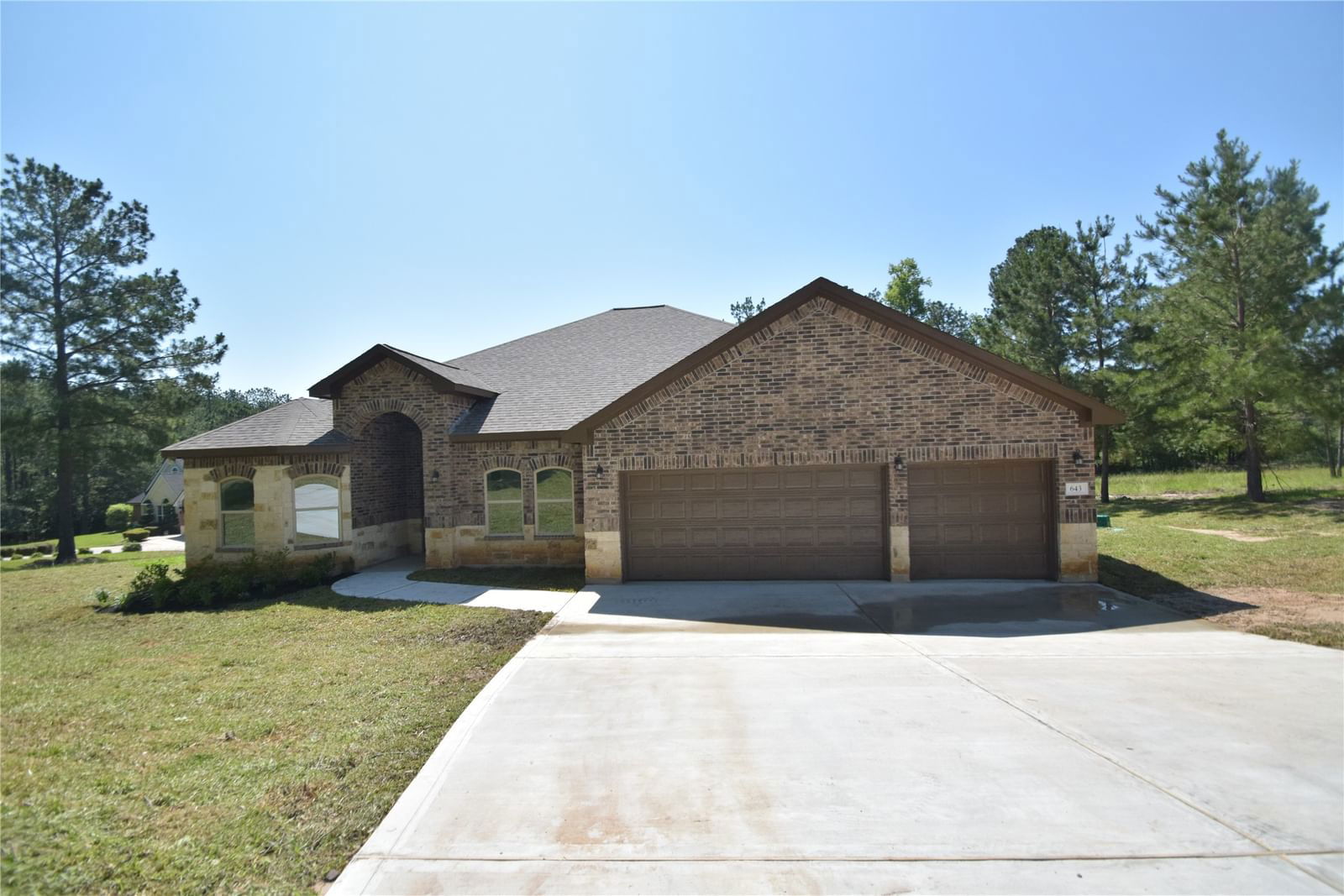 Real estate property located at 1613 Brentwood, Walker, Elkins Lake - Sec 4, Huntsville, TX, US