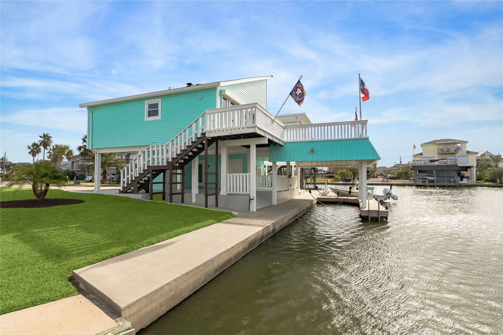 Real estate property located at 1446 Mango, Galveston, Tiki Island, Tiki Island, TX, US