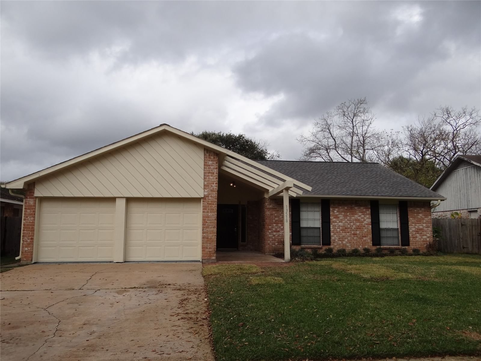 Real estate property located at 13518 Sherwood, Fort Bend, Covington Woods, Sugar Land, TX, US