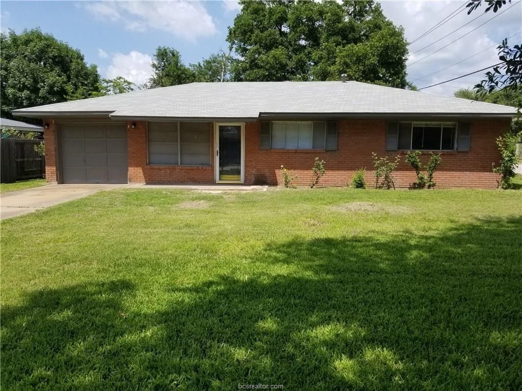 Real estate property located at 3001 Alabama, Brazos, Bryan, TX, US