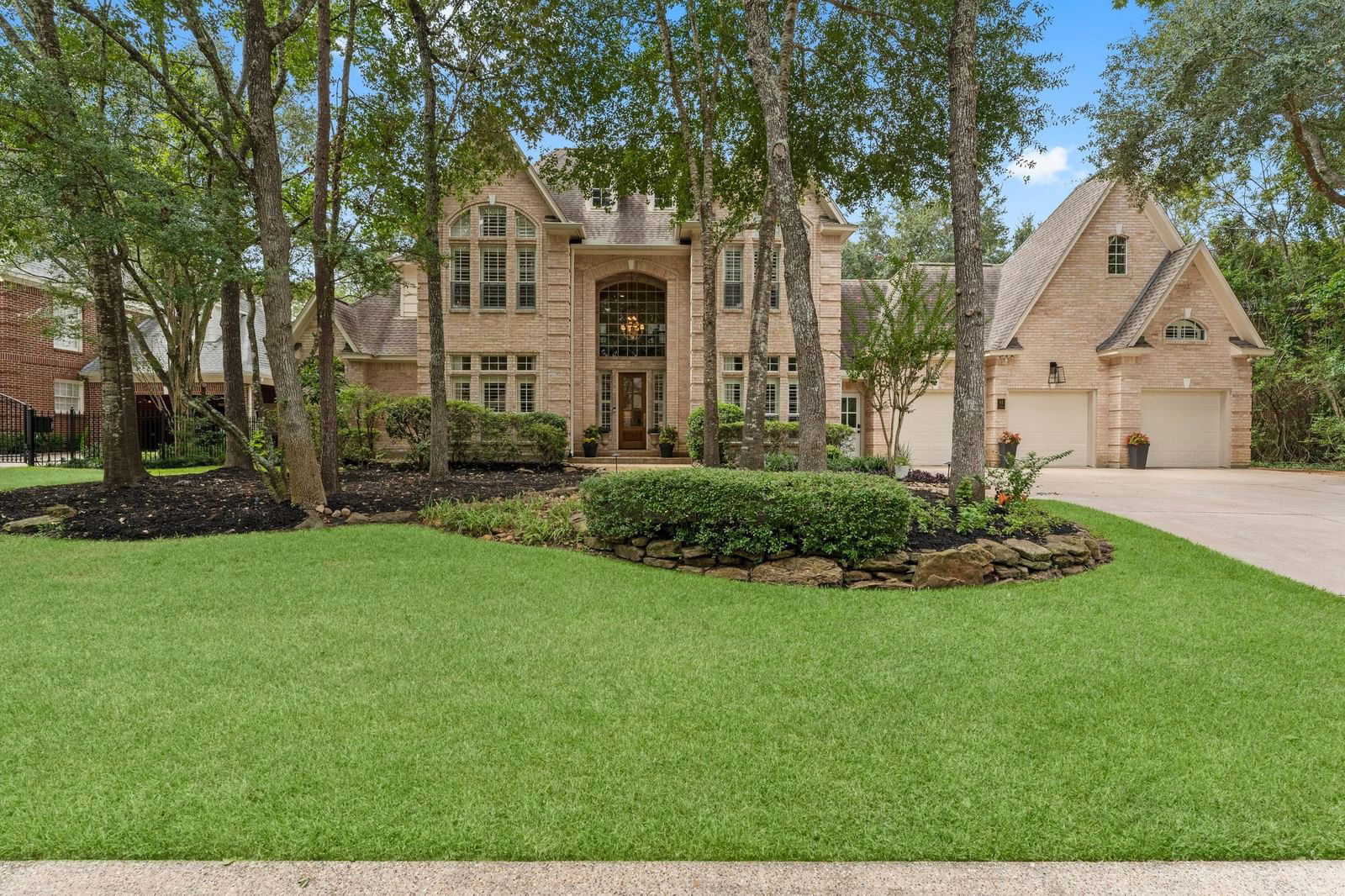 Real estate property located at 51 Wedgemere, Montgomery, Wdlnds Village Cochrans Cr 11, The Woodlands, TX, US