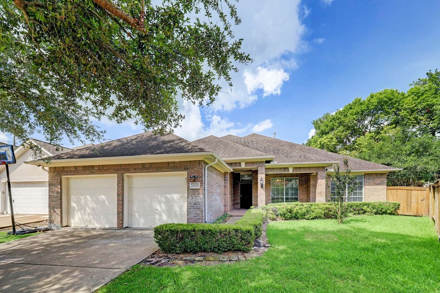 Real estate property located at 1222 Bonniefield, Harris, Houston, TX, US