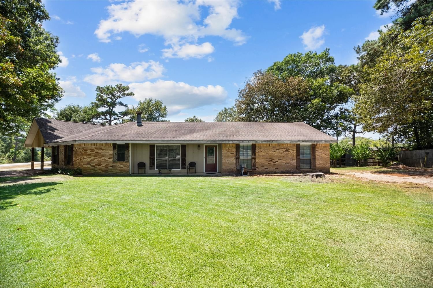 Real estate property located at 904 County Road 1010, Tyler, Other, Woodville, TX, US