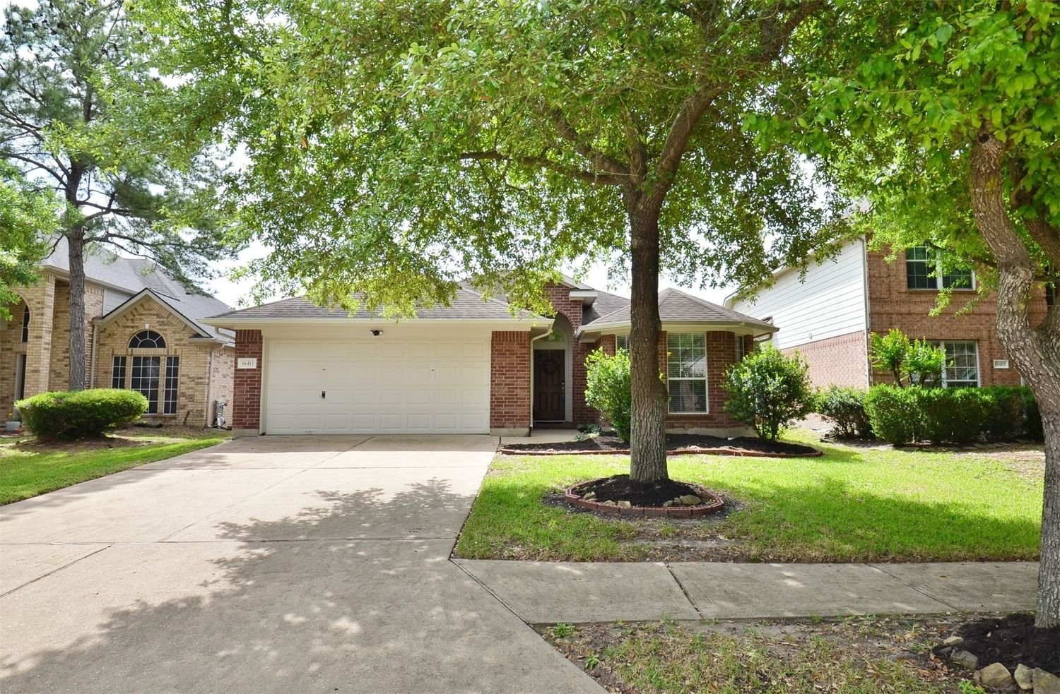 Real estate property located at 16411 Bluff Springs, Harris, Stone Gate, Houston, TX, US