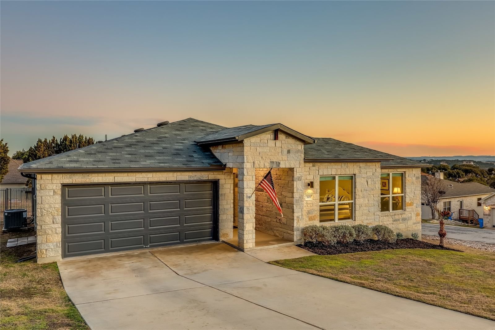 Real estate property located at 3101 Macarthur, Travis, Highland Lake Estates, Lago Vista, TX, US