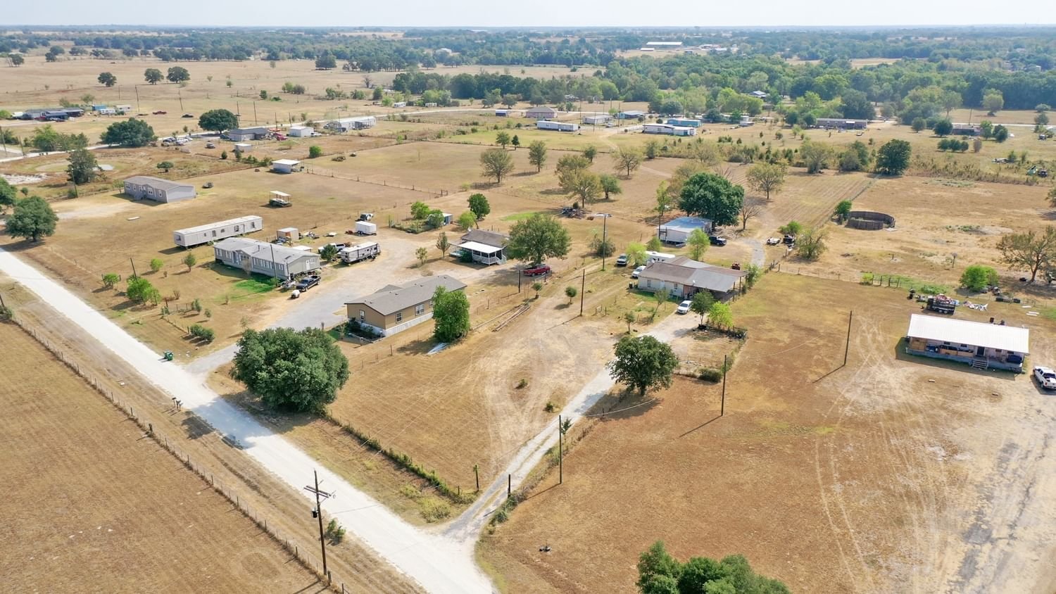 Real estate property located at 1727 Mustang, Madison, Madisonville, TX, US