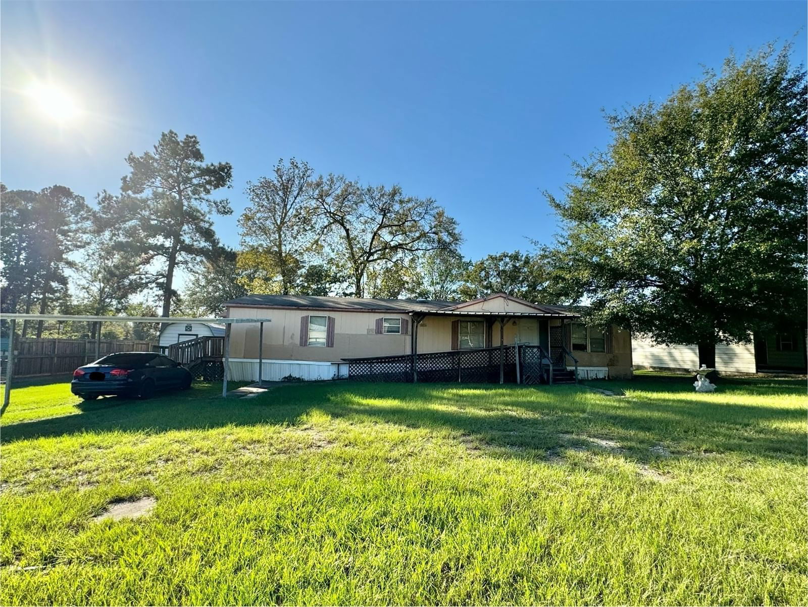 Real estate property located at 137 Holly Trail, Trinity, Harbor Point, Trinity, TX, US