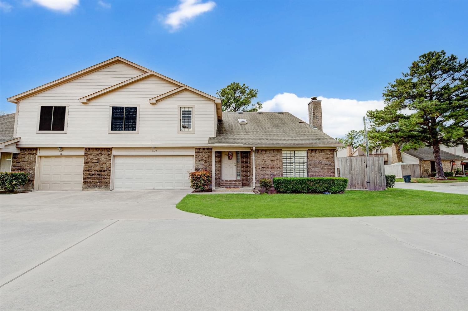 Real estate property located at 7723 Theissetta #156, Harris, Champion Pines Condo 27th Supp, Spring, TX, US