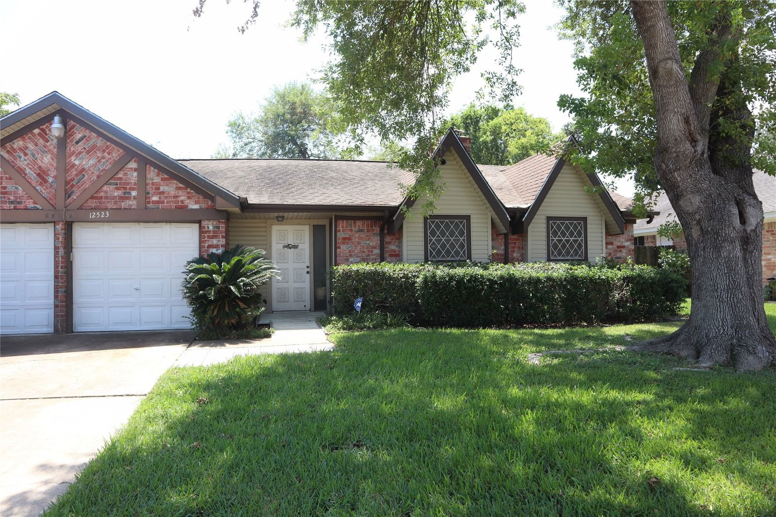 Real estate property located at 12523 Bexley, Harris, Brookfield Sec 01 R/P A & Ext, Houston, TX, US