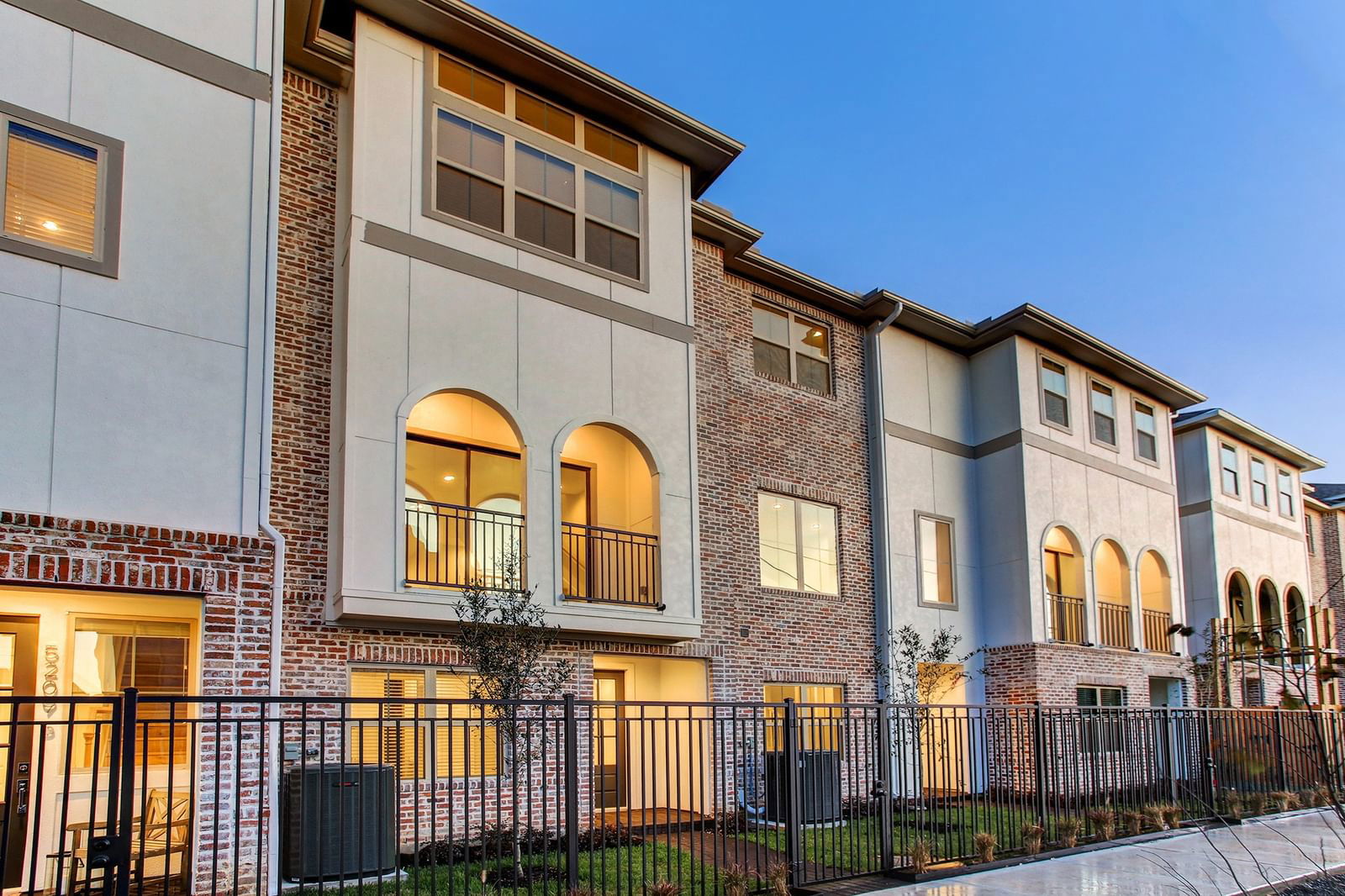 Real estate property located at 3029 Hicks Street, Harris, White Oak Station, Houston, TX, US