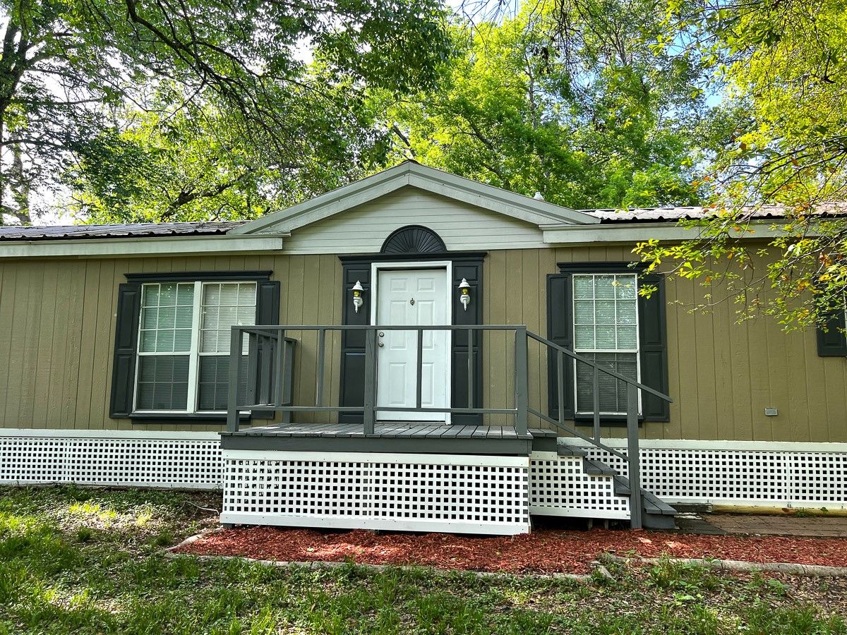 Real estate property located at 60 Pine Breeze Street, Walker, Huntsville, TX, US