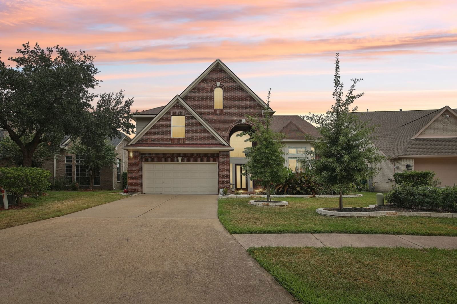 Real estate property located at 10026 Lakeside Gables, Harris, Windermere Lakes Sec 01, Houston, TX, US