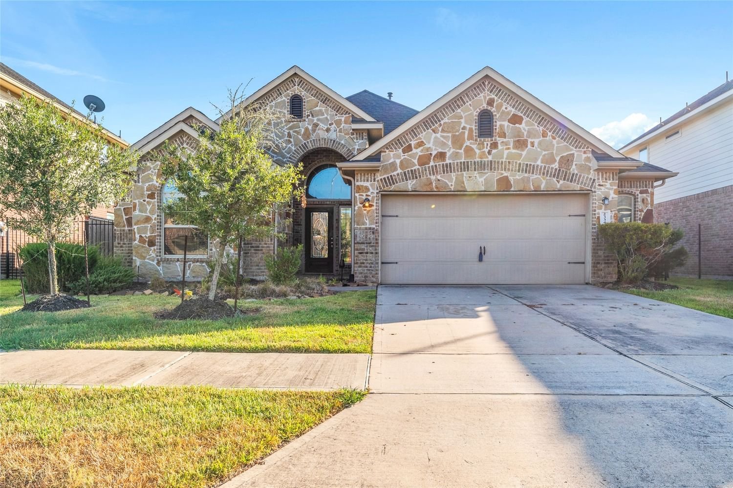 Real estate property located at 2334 Terracina, Fort Bend, Missouri City, TX, US