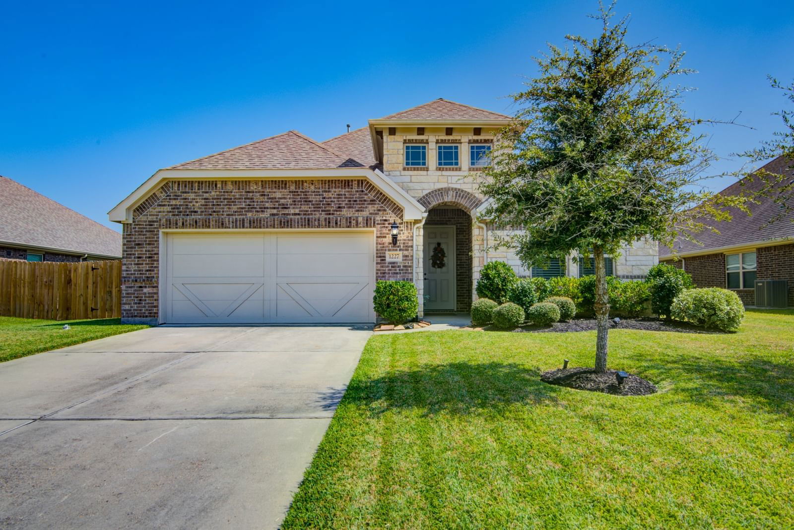 Real estate property located at 1227 Bowen, Galveston, Victory Lakes Sec 7b, League City, TX, US