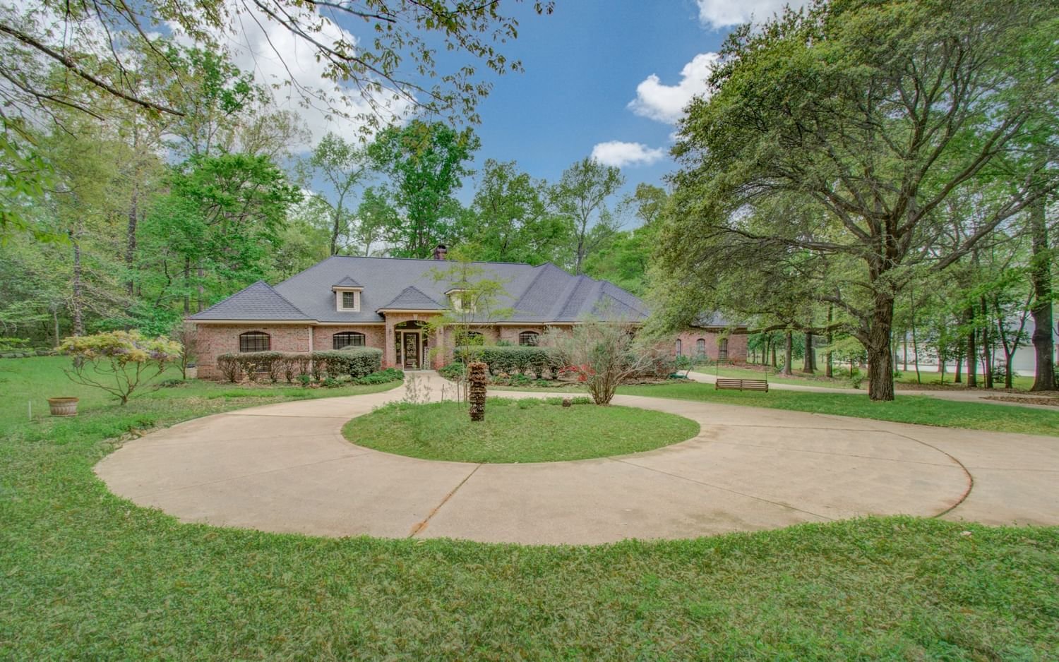 Real estate property located at 11441 White Oak, Montgomery, White Oak Manor, Conroe, TX, US