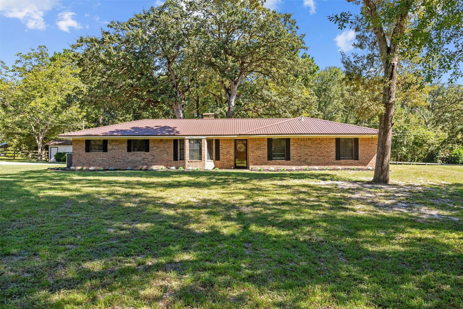 Real estate property located at 186 County Road 2304, Houston, NONE, Grapeland, TX, US