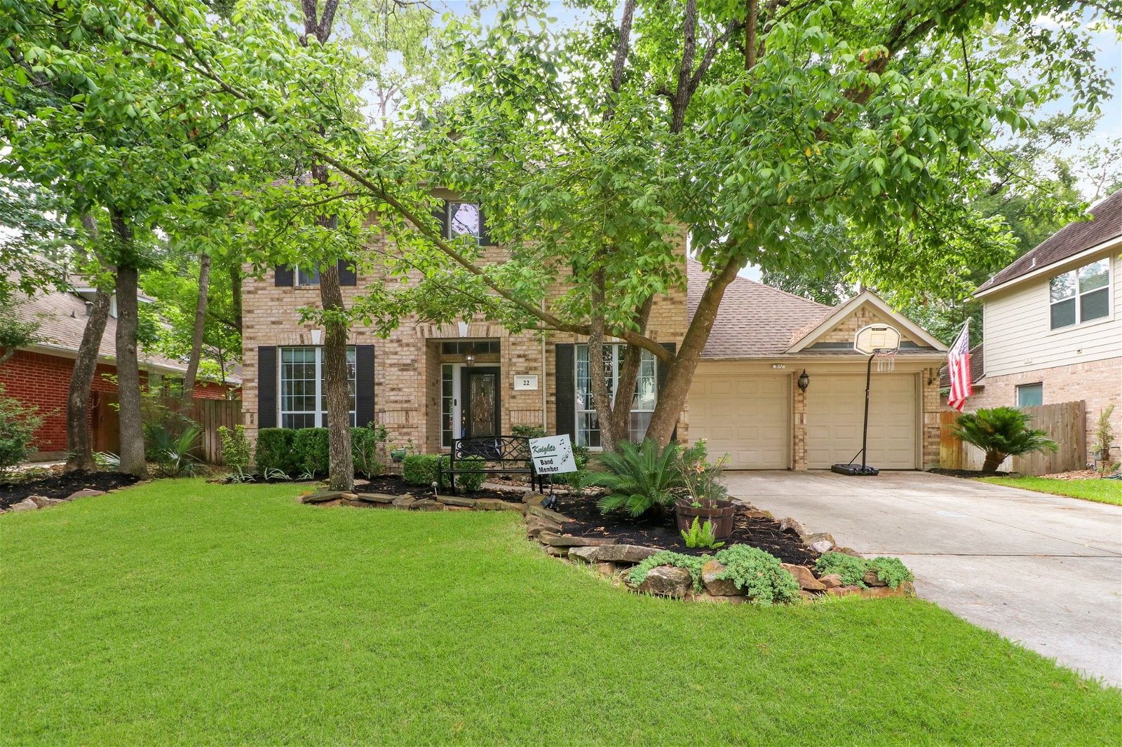 Real estate property located at 22 Taupewood, Montgomery, The Woodlands, TX, US