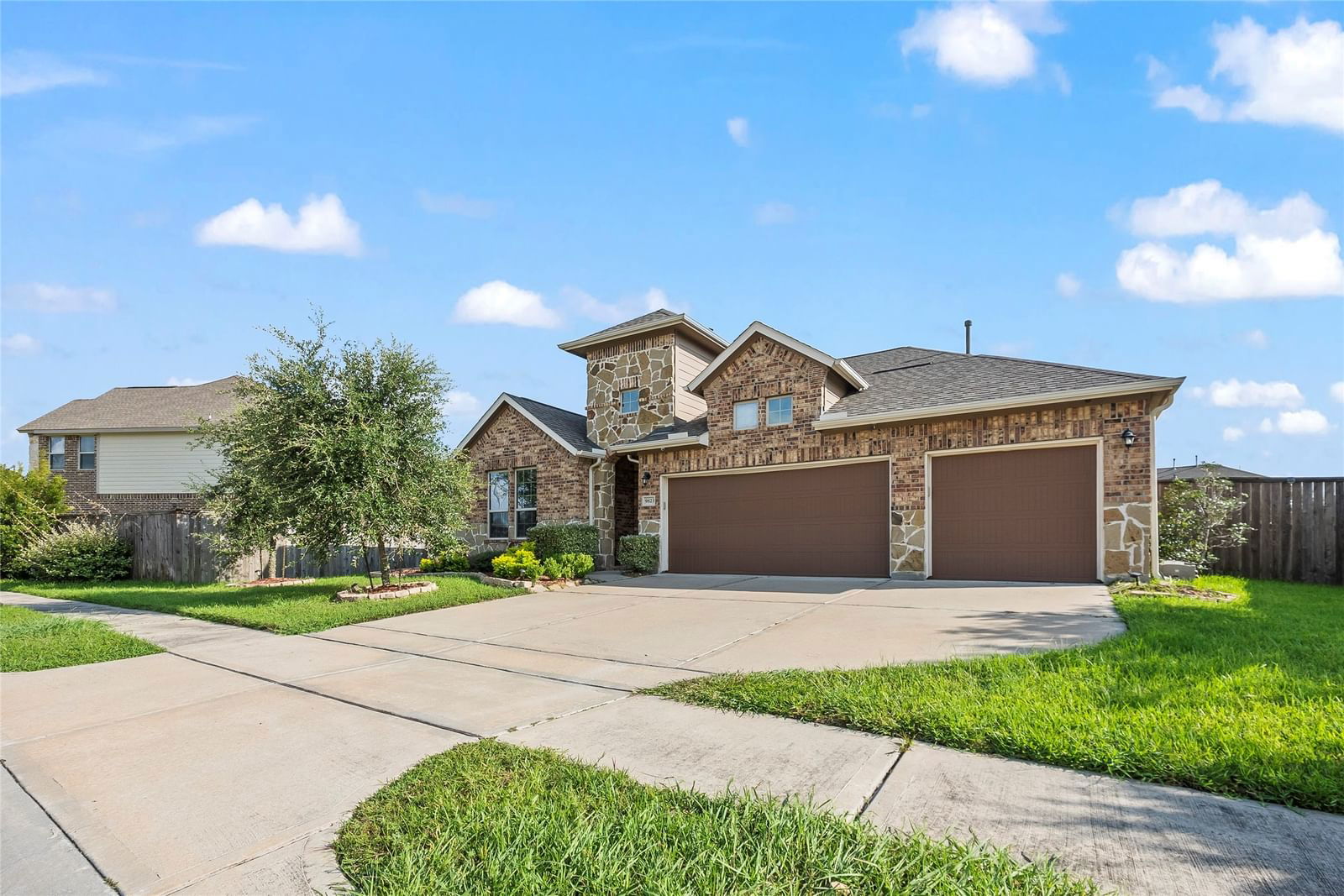 Real estate property located at 9823 Wyatt Shores, Harris, Fall Crk Sec 43, Humble, TX, US