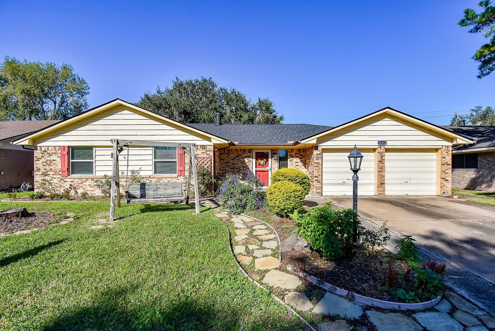 Real estate property located at 2714 Shady Creek, Brazoria, Woodcreek, Pearland, TX, US