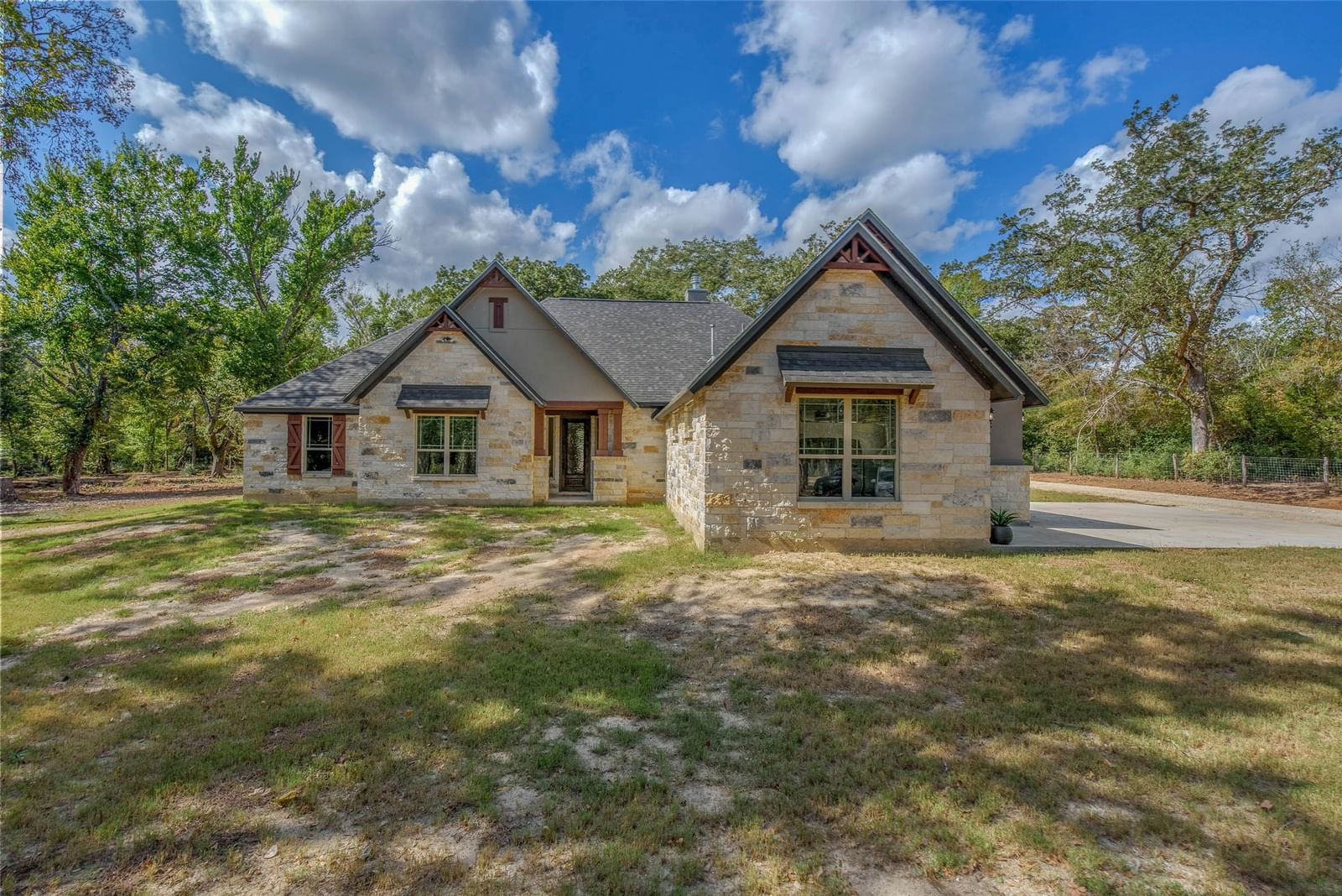 Real estate property located at 617 County Road 379, Burleson, S1934 - PIN OAK ESTATES, Caldwell, TX, US