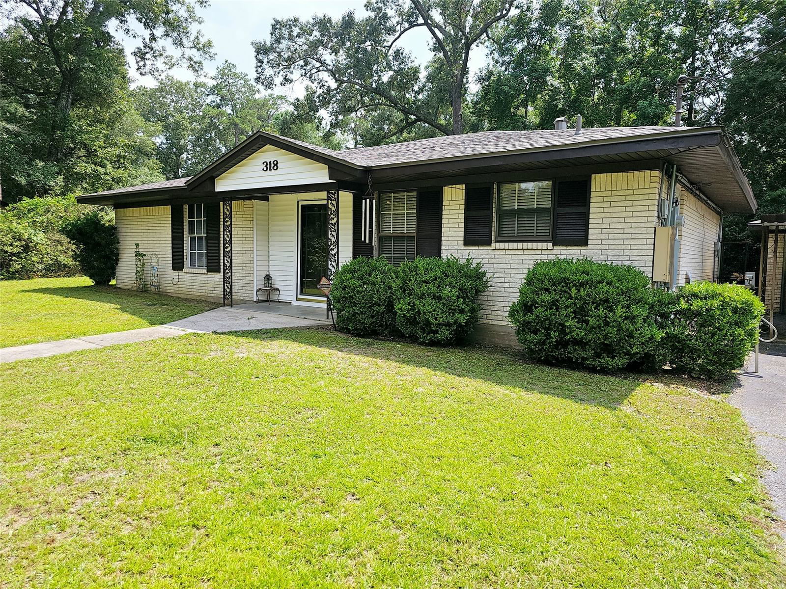 Real estate property located at 318 Maple, Montgomery, Woodbranch 05, Woodbranch, TX, US