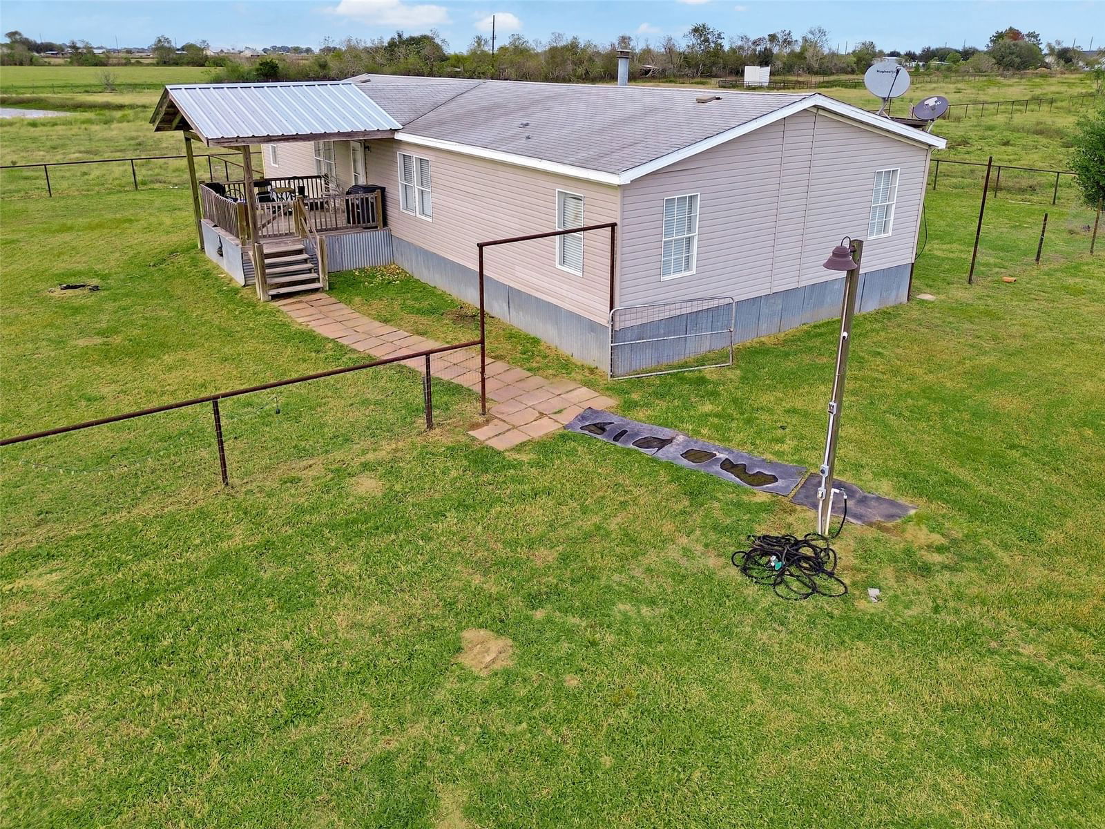 Real estate property located at 2218 Hintz, Austin, NA, Sealy, TX, US