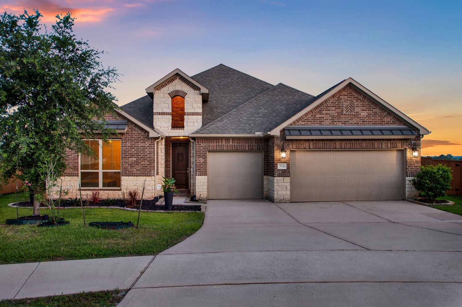 Real estate property located at 774 Dogberry, Montgomery, Wedgewood Forest, Conroe, TX, US