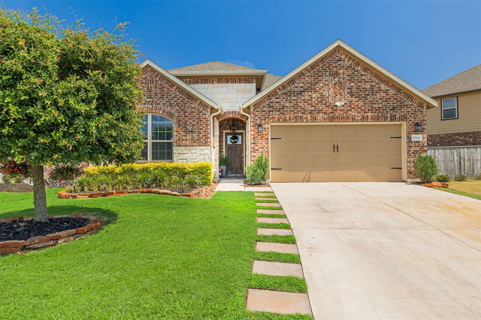 Real estate property located at 9506 Summer River, Fort Bend, Creekside Ranch, Richmond, TX, US