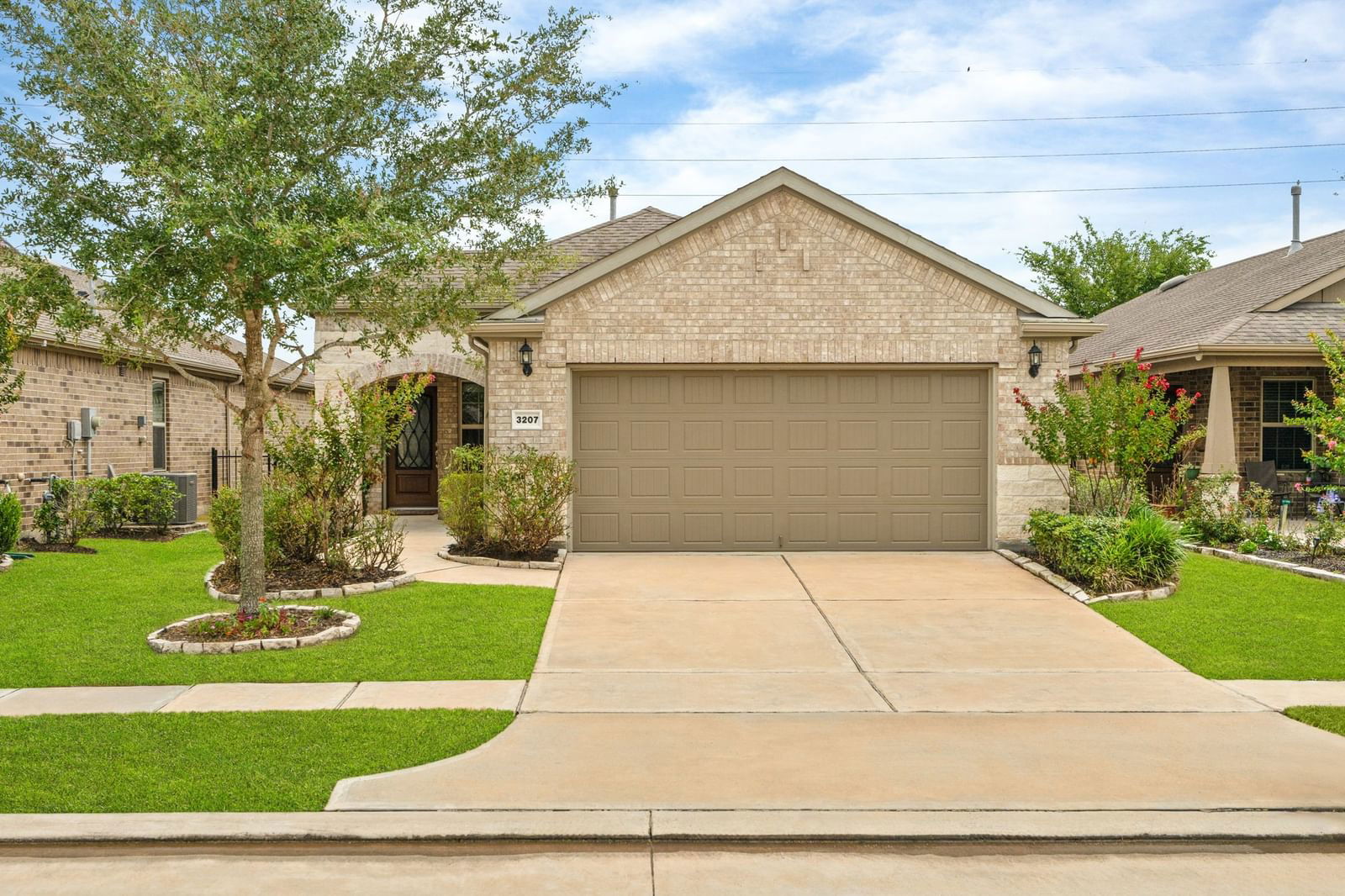 Real estate property located at 3207 Chimney Swift, Fort Bend, Del Webb Sweetgrass, Richmond, TX, US