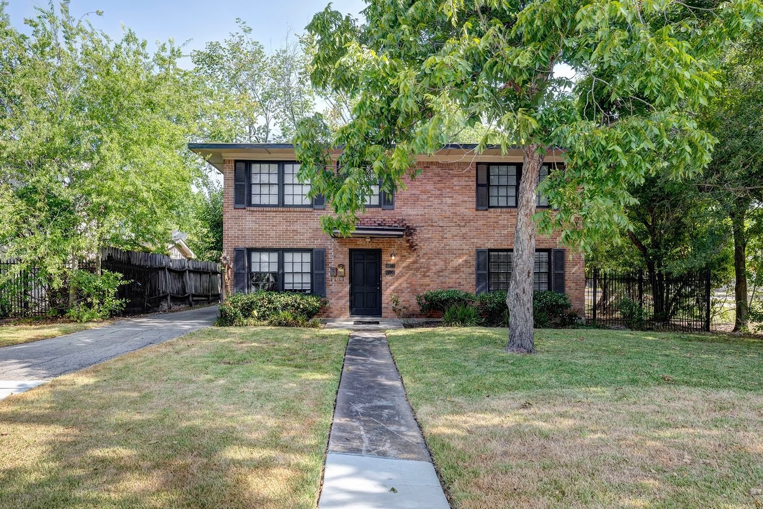 Real estate property located at 4500/4502 Larch, Harris, Larch Lane, Bellaire, TX, US