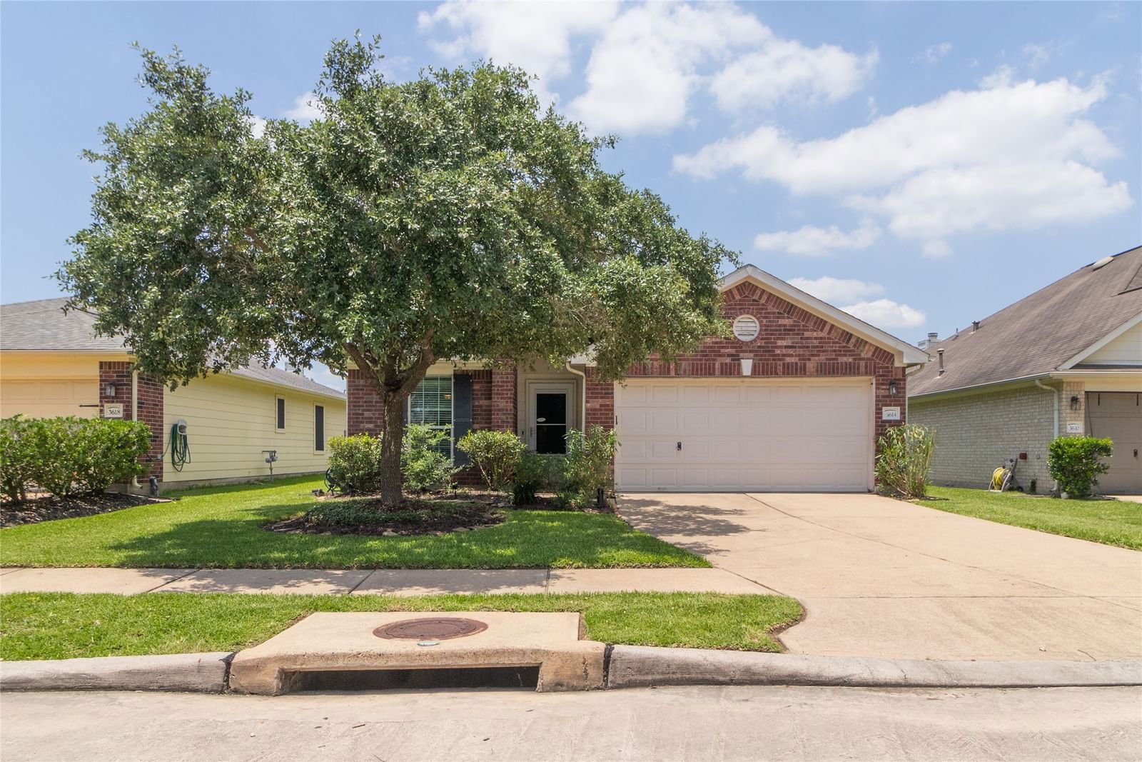 Real estate property located at 3614 Elmwood Dale, Fort Bend, Teal Run, Fresno, TX, US
