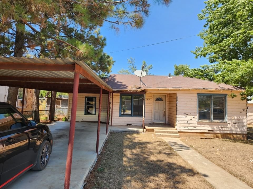 Real estate property located at 1014 Mesquite, Coleman, Powell Add 2 Town Coleman, Coleman, TX, US
