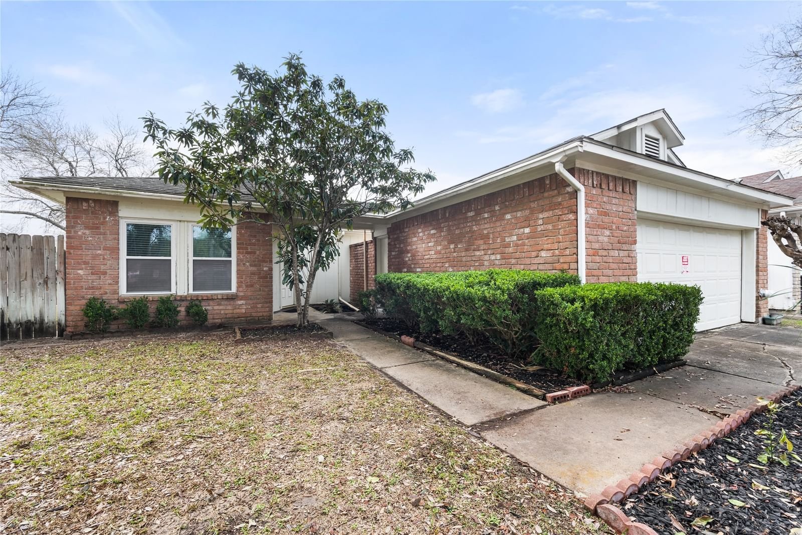 Real estate property located at 13803 BIRCH HOLLOW, Harris, WESTHOLLOW VILLAGE, Houston, TX, US