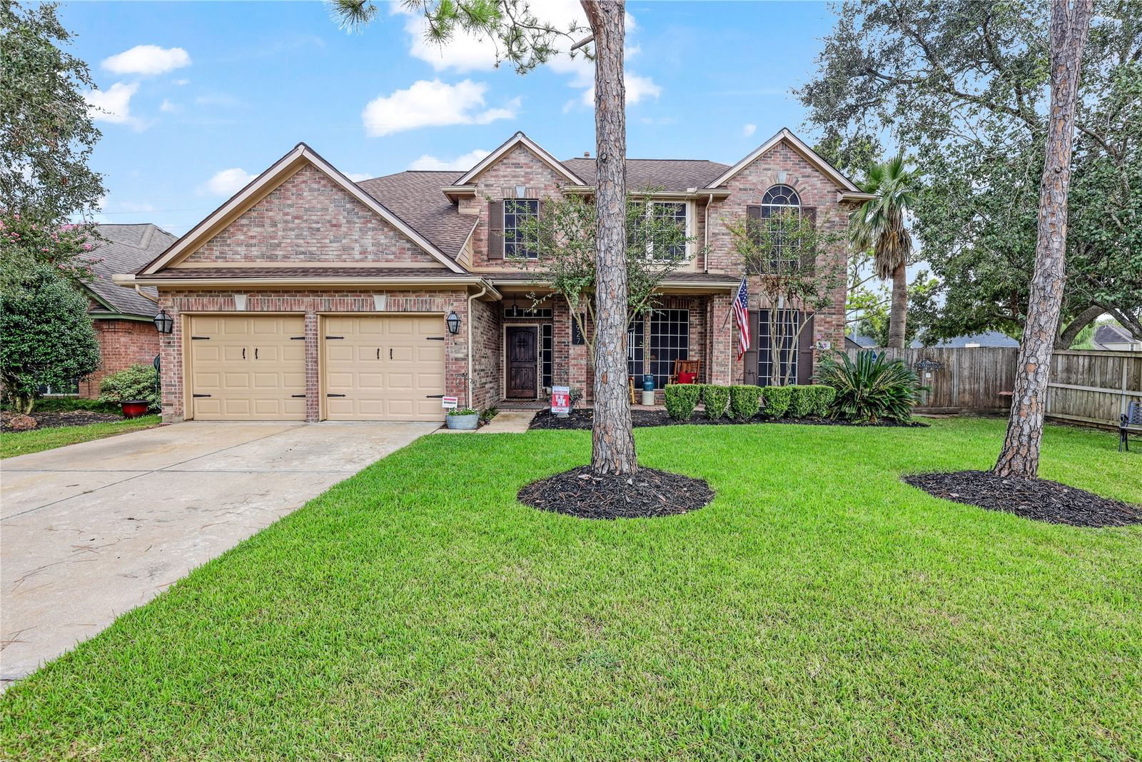 Real estate property located at 3927 Balmoral, Brazoria, Fairway Village Sec 1 At Silve, Pearland, TX, US