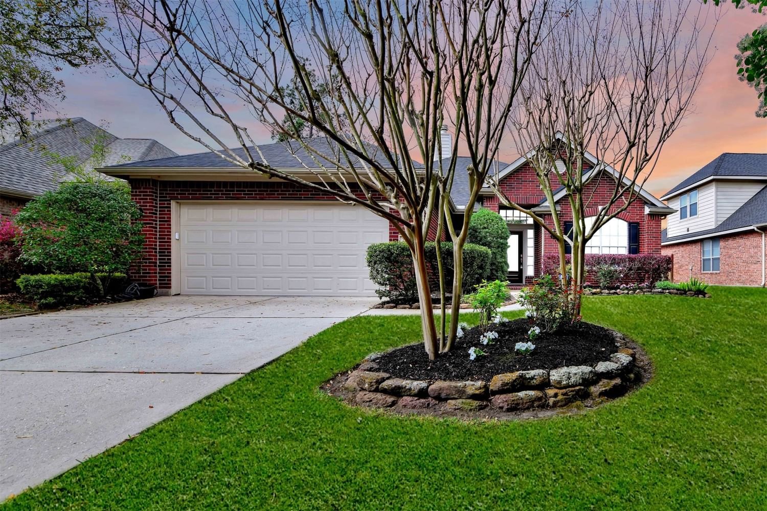 Real estate property located at 26909 Crowns Cove, Montgomery, Kings Manor 14, Kingwood, TX, US