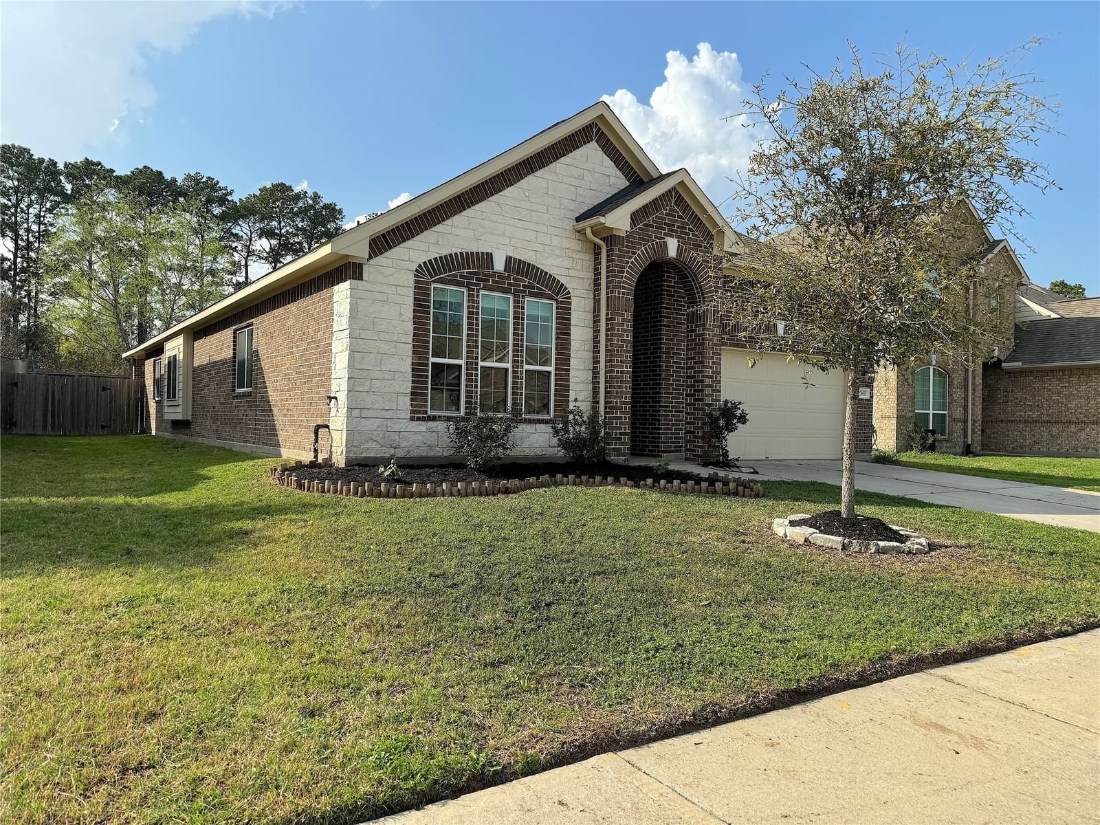 Real estate property located at 26032 Hasting Ridge, Montgomery, Kings Mill, Kingwood, TX, US