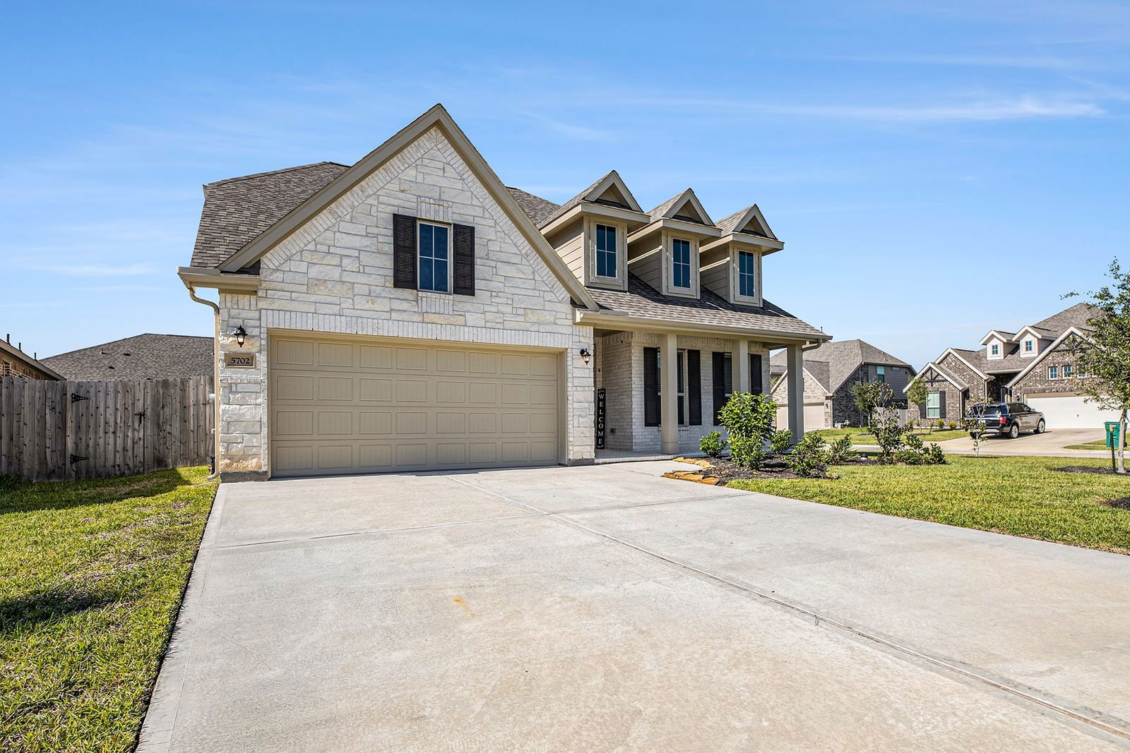 Real estate property located at 5702 Kenloch, Harris, Parkway Trails, Pasadena, TX, US