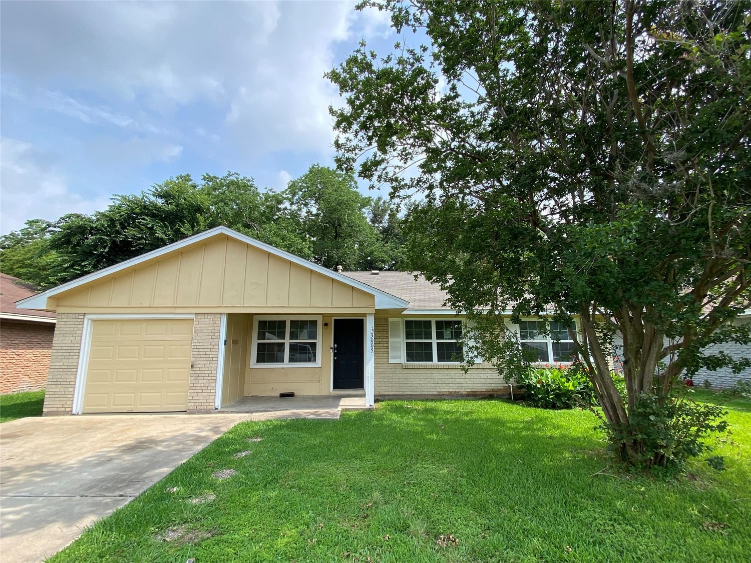 Real estate property located at 3005 Tanglebriar, Harris, Tanglebriar Sec 01, Pasadena, TX, US