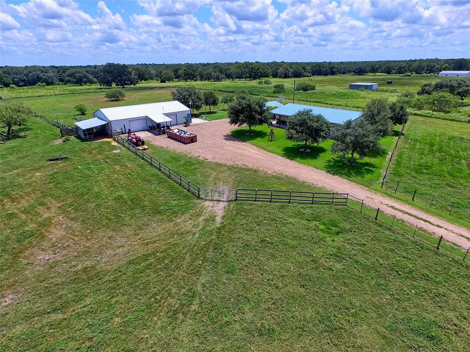 Real estate property located at 1025 County Road 2103, Colorado, NA, Weimar, TX, US