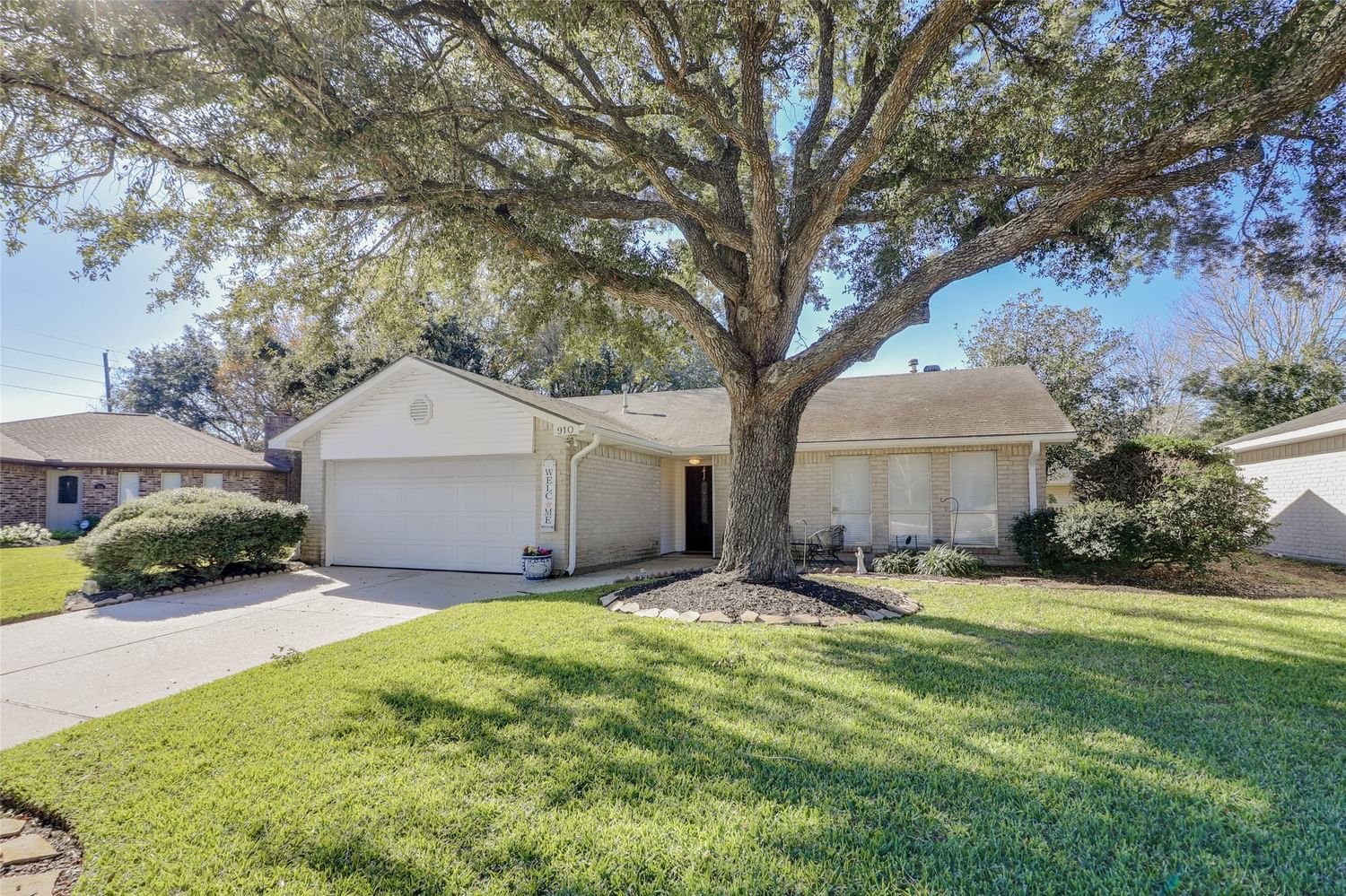 Real estate property located at 910 Postwood, Brazoria, Countryplace Sec 1, Pearland, TX, US