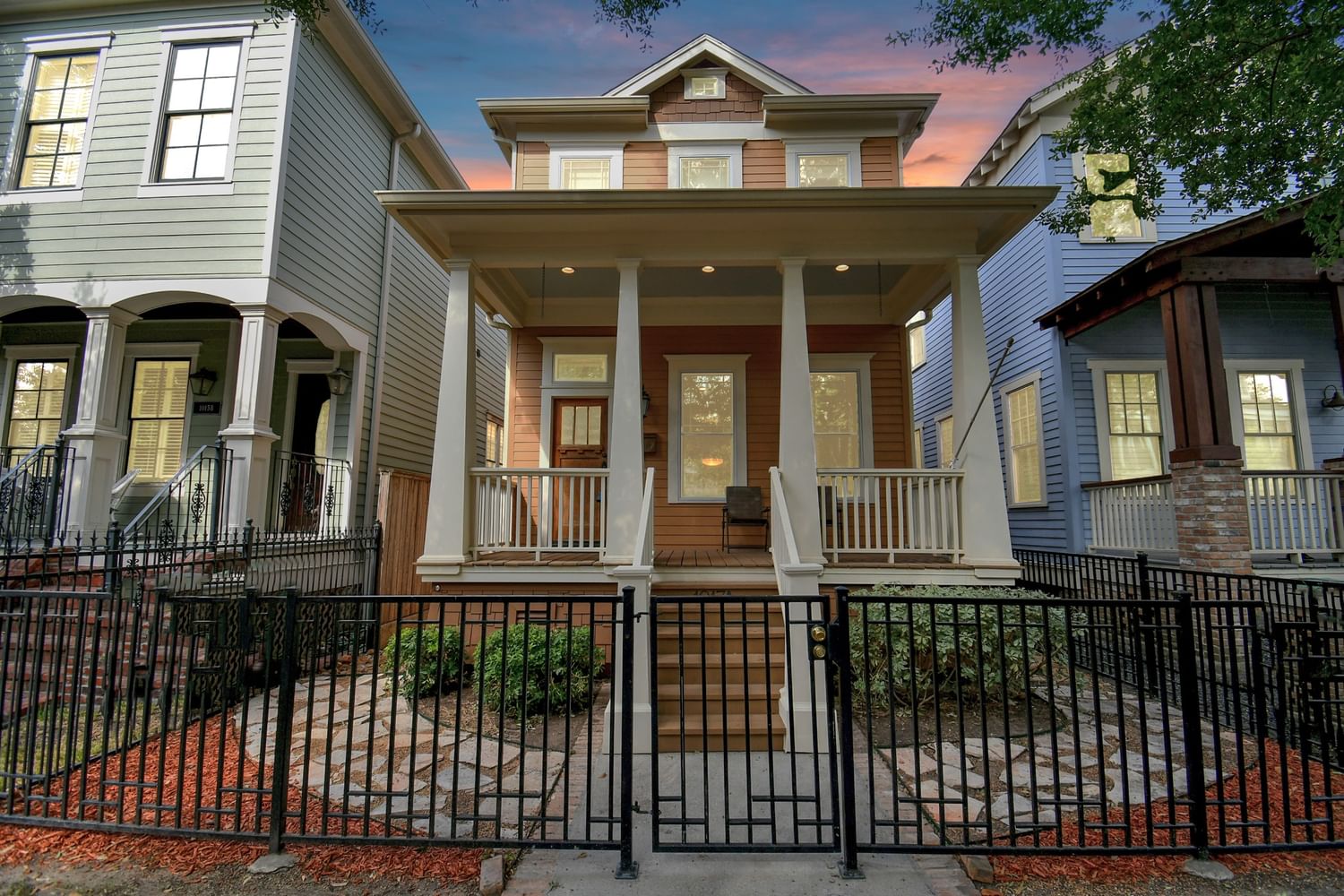 Real estate property located at 1017 Waverly A, Harris, Houston, TX, US