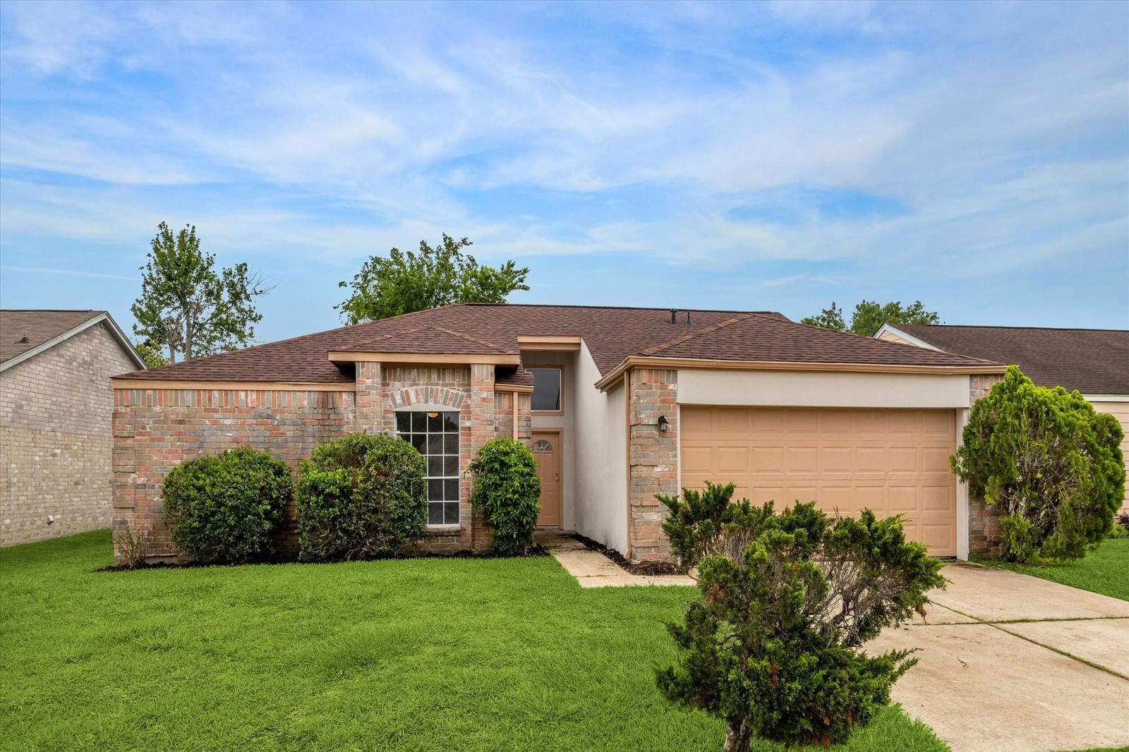 Real estate property located at 16135 Corsair, Fort Bend, Ridgegate Sub Sec 3, Houston, TX, US