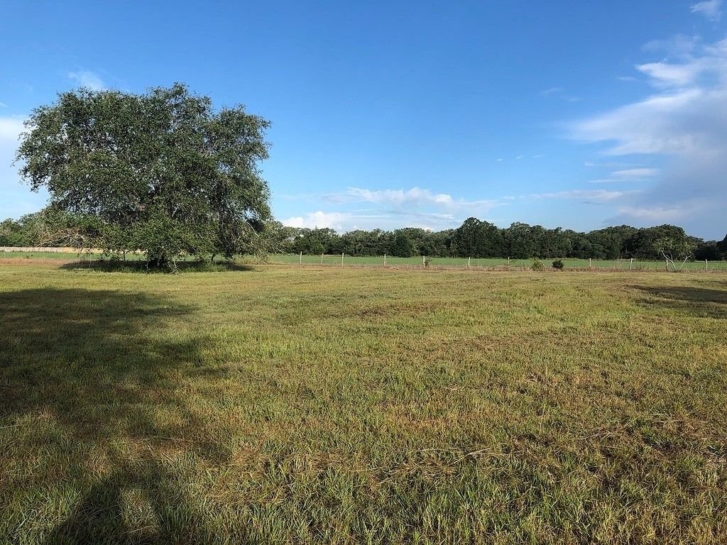 Real estate property located at Lot 1 Pvt 1671, Lavaca, Hallettsville, TX, US