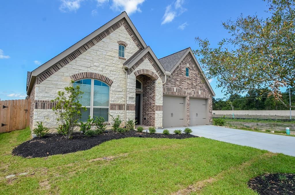 Real estate property located at 1323 Watercrest Park, Fort Bend, THE RESERVE AT BRAZOS TOWN CENTER, Rosenberg, TX, US