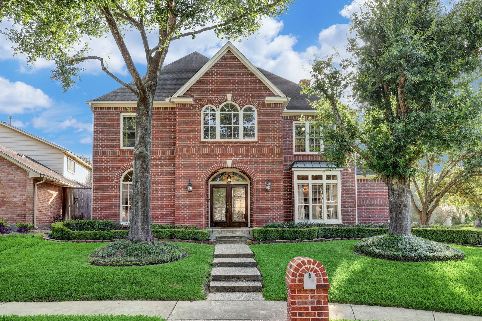 Real estate property located at 11815 Castle Ridge, Harris, Houston, TX, US