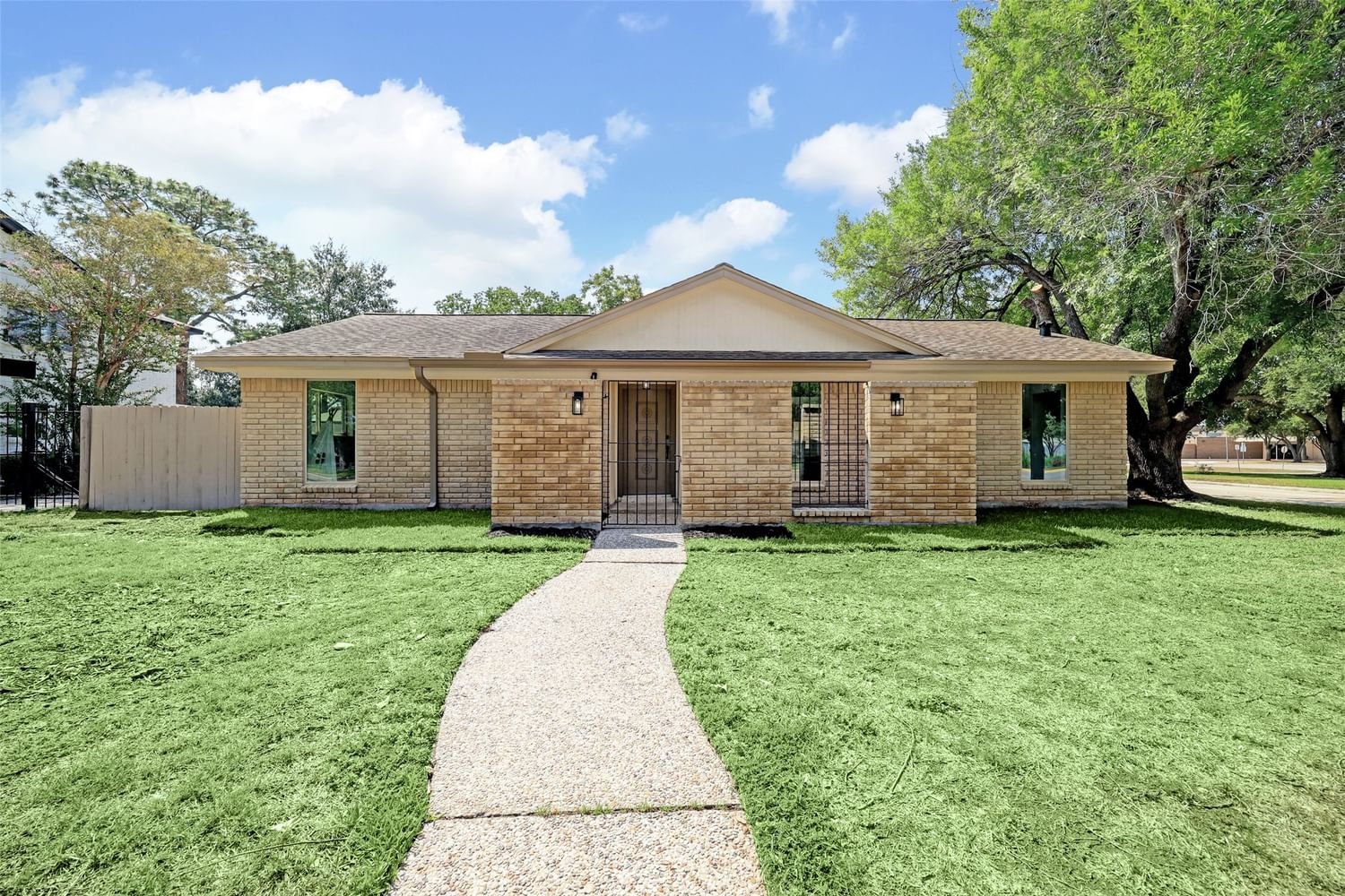 Real estate property located at 22235 Provincial, Harris, Katy, TX, US
